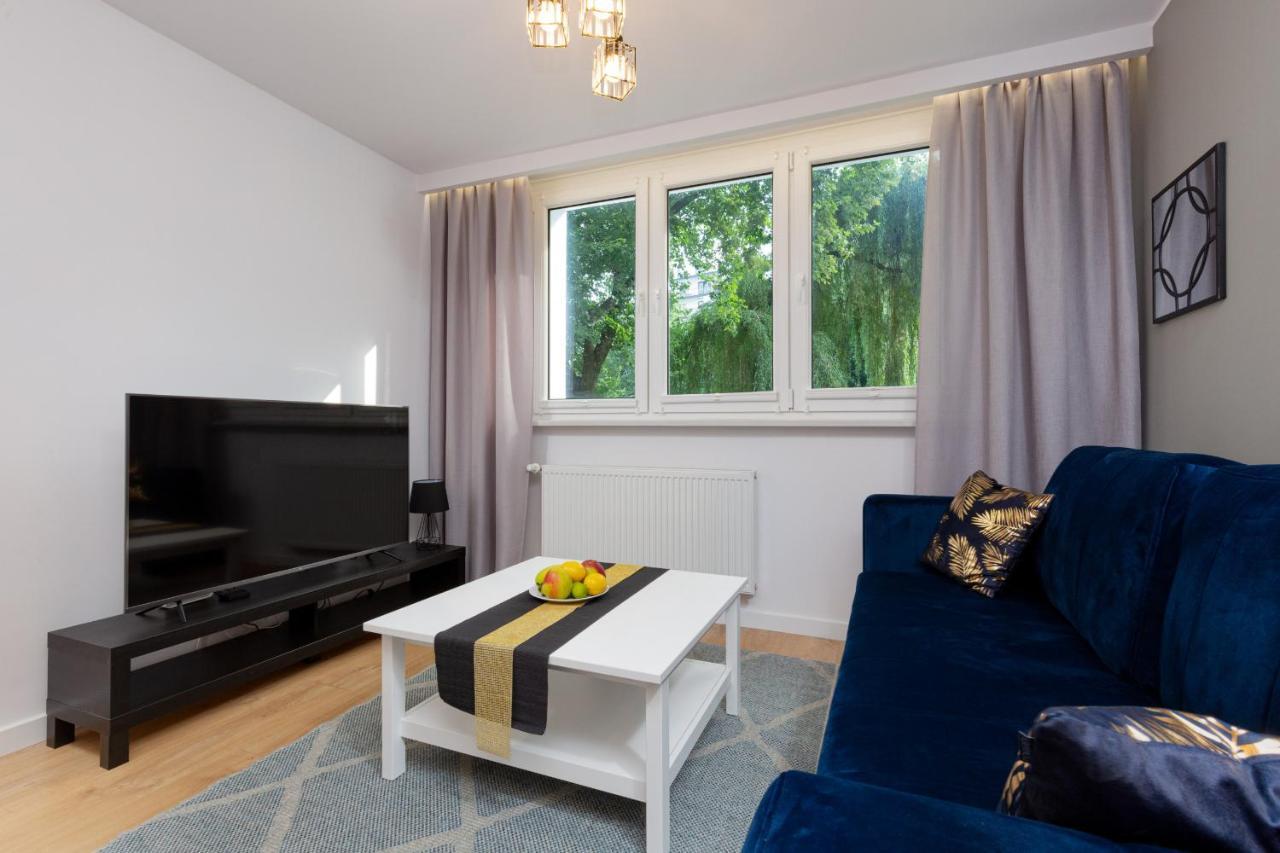 Beautiful Two-Bedroom Apartment Warsaw Bielany By Noclegi Renters Exterior photo